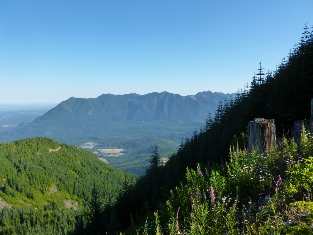 Mt. Si and Mt. Teneriffe from east side of Mt. Wa